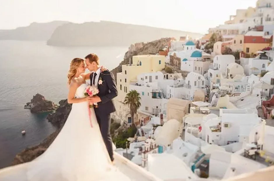 How to Give Your Guests a VIP Wedding Travel Experience?