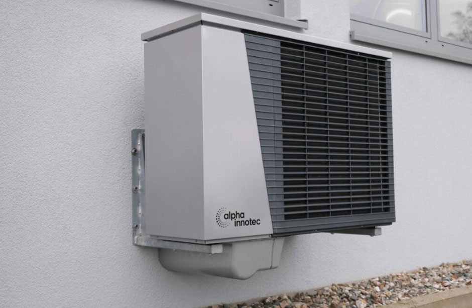 Retrofitting Older Buildings with Heat Pumps: A Practical Guide for Facility Managers