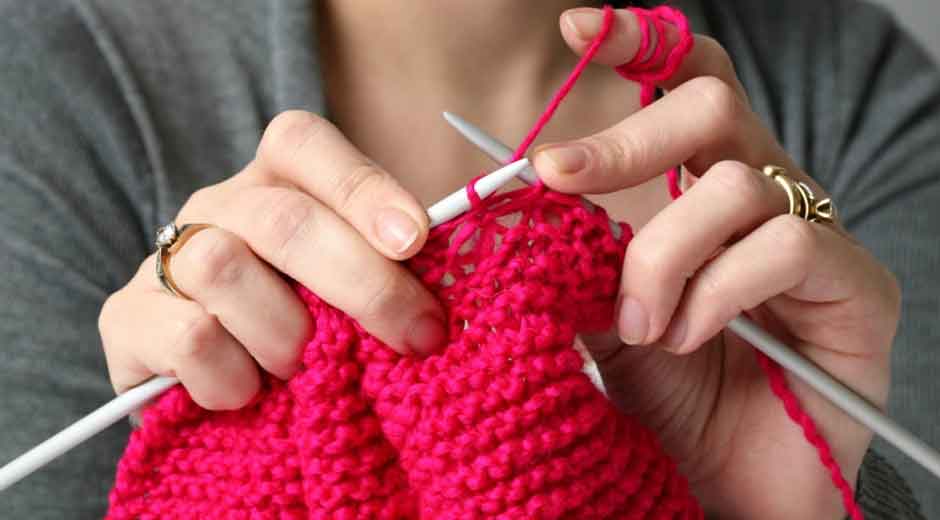 How-a-Knitting-Box-Can-Help-Your-Friend-Discover-Mindfulness-and-Calm