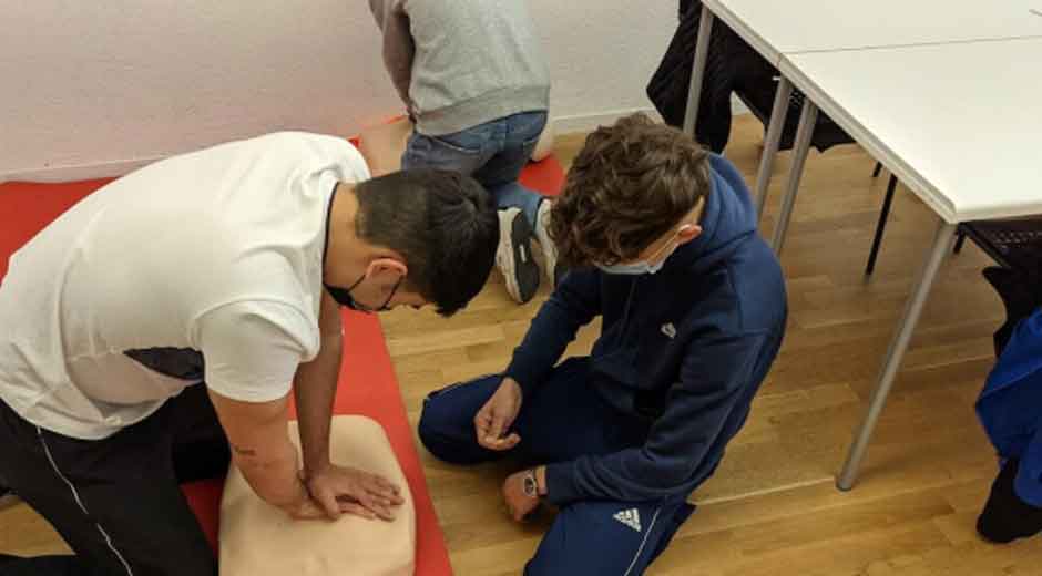 CPR Course Guide: Skills, Certification, and What You'll Learn