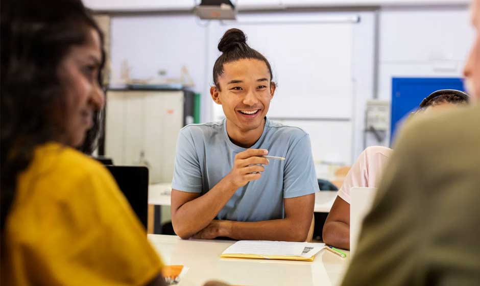 How to Find the Best Tutor for Business Management