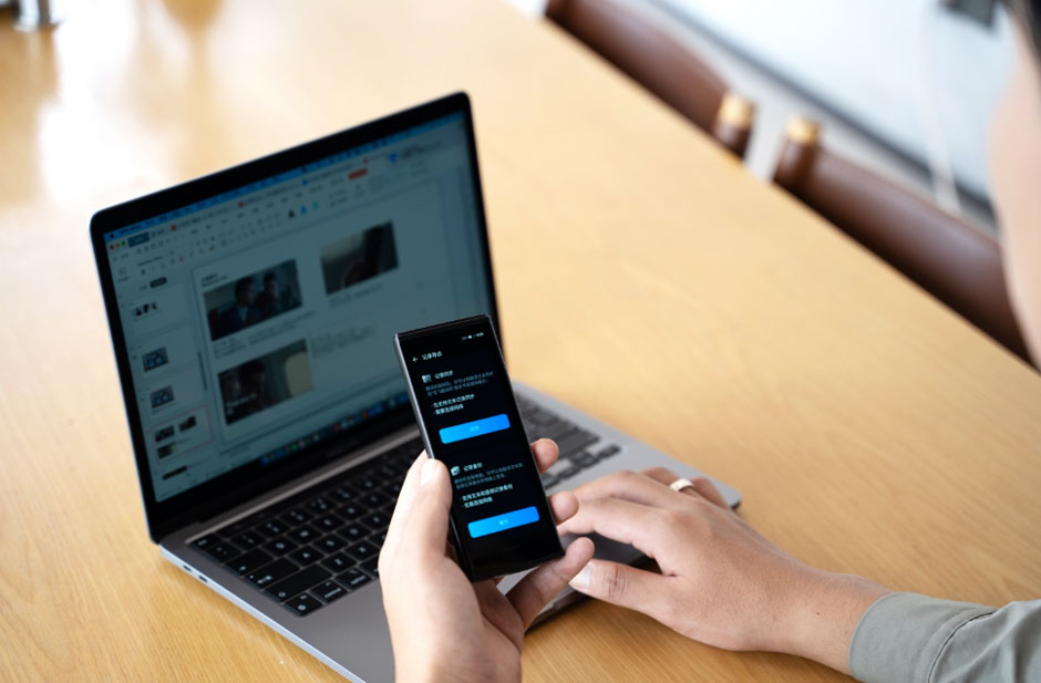 How Language Translator Devices Are Changing the Way We Travel